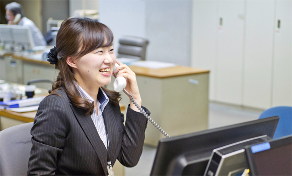 転勤先での新鮮な経験。自分の適性に合った業務。